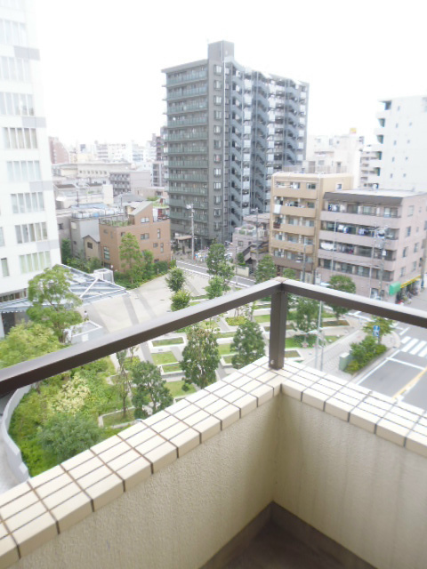 バルコニー
