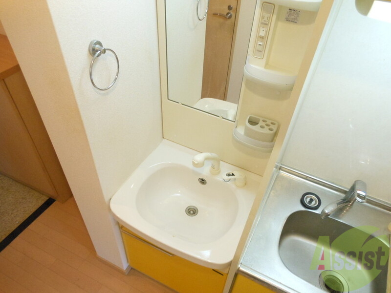 洗面設備　シャンプードレッサー付き