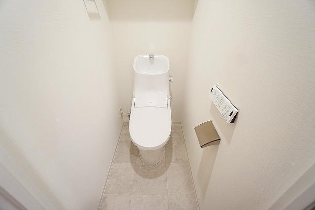 トイレ　※同物件参考写真