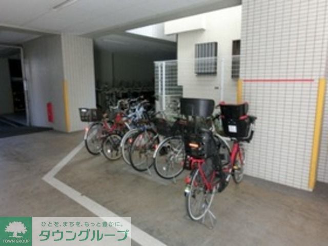 駐車場　★駐輪場★