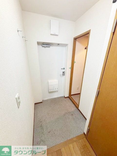 玄関　設備
