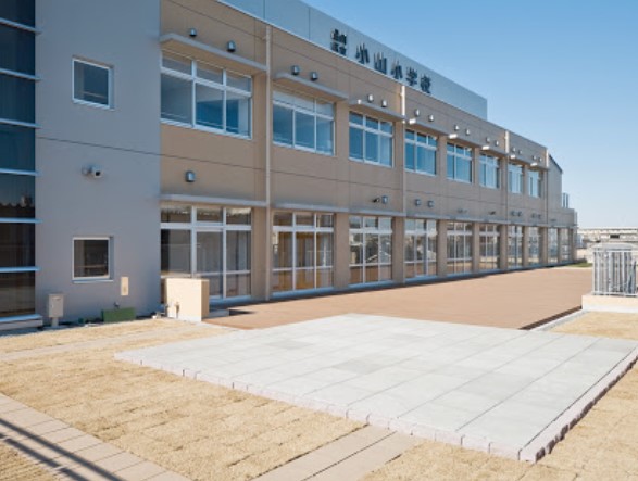 小学校　品川区立小山小学校（小学校）まで522m