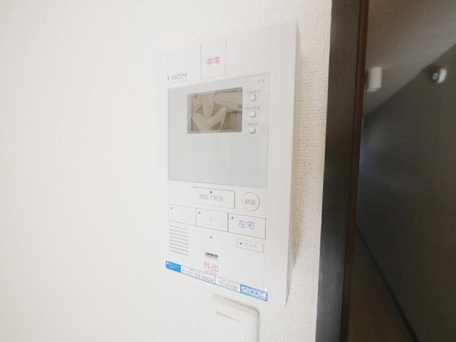 セキュリティ　★インターホンです★