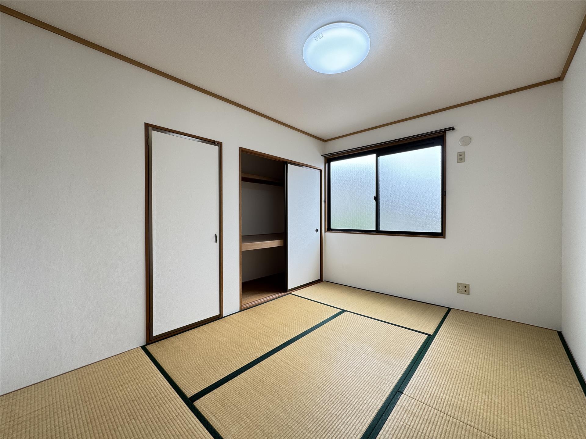 その他部屋・スペース　くつろげる和室6帖です♪収納もあります☆