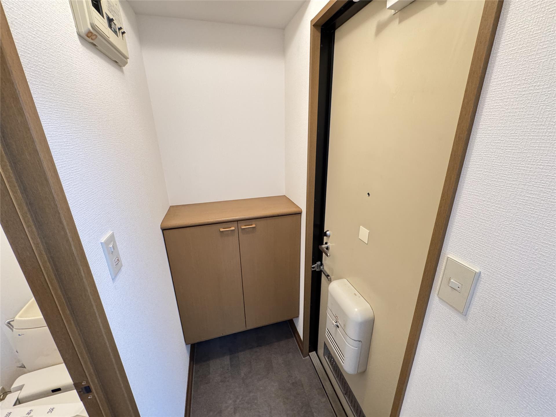 玄関　シューズボックス有り♪