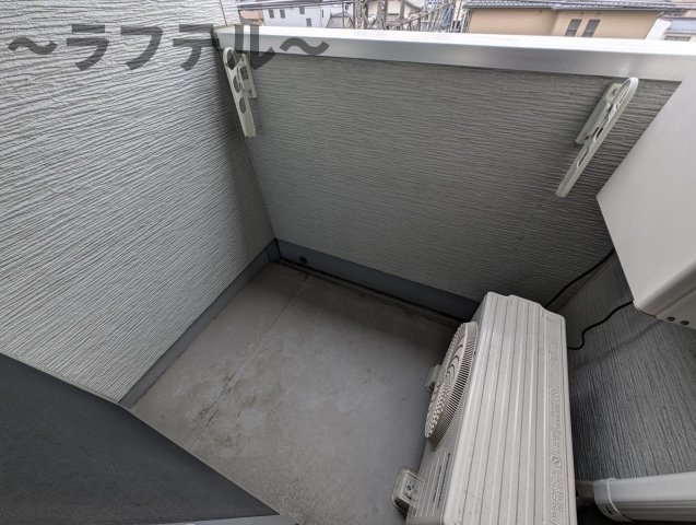 バルコニー　別部屋イメージ写真