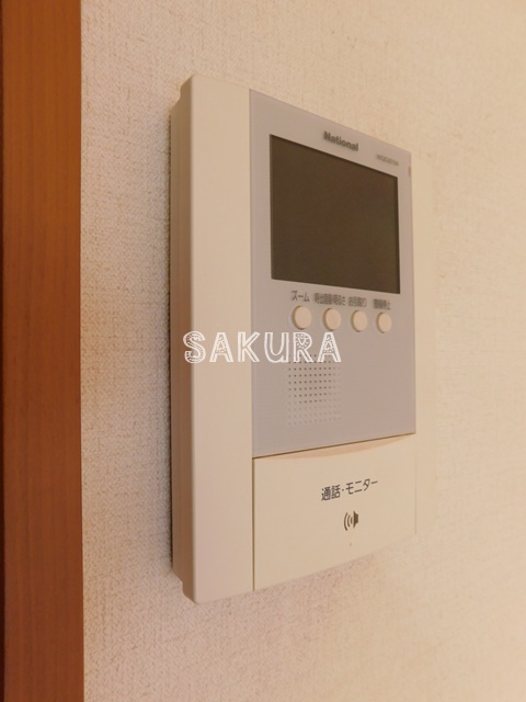 セキュリティ　女性の方でも安心のモニター付きインターフォン♪