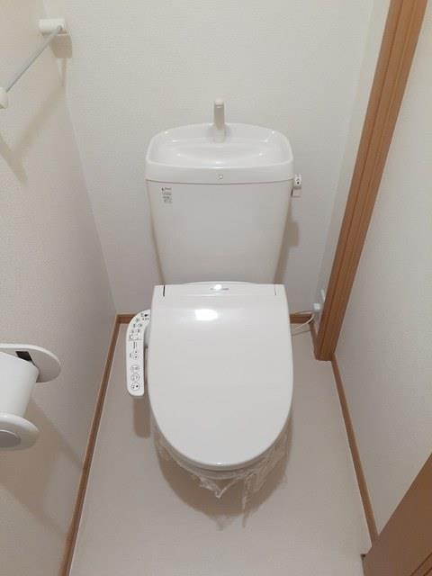 トイレ　トイレ