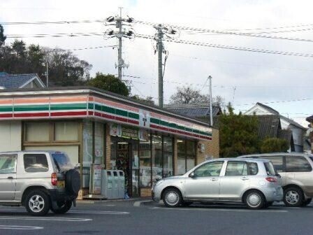 コンビニ　セブンイレブン　倉敷玉島堀貫店（コンビニ）まで421m