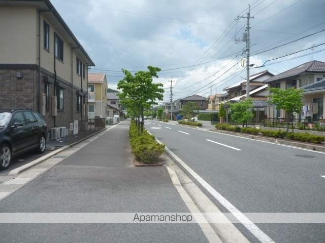 その他　前面道路（その他）まで0m
