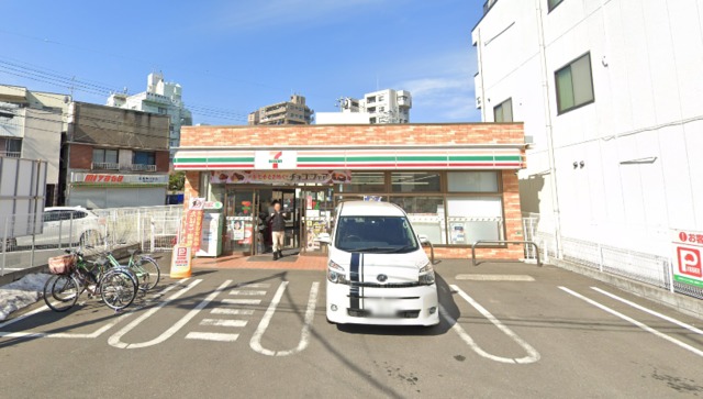 コンビニ　セブン-イレブン 相模原淵野辺駅北口店（コンビニ）まで369m