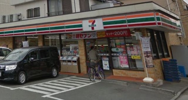コンビニ　セブンイレブン大和市鶴間駅前店（コンビニ）まで495m