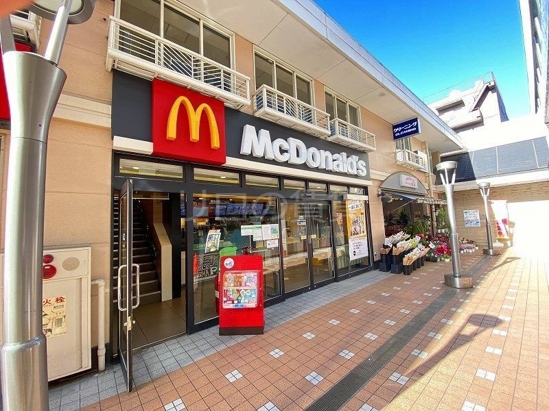 飲食店　マクドナルド 平和島店（飲食店）まで624m