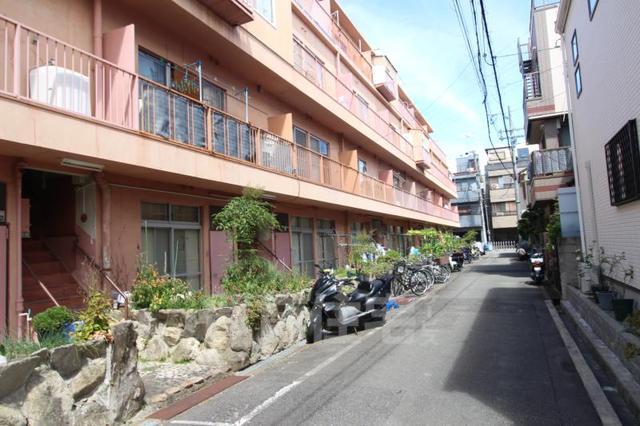 スーパー　阪急オアシス　小曽根店（スーパー）まで273m