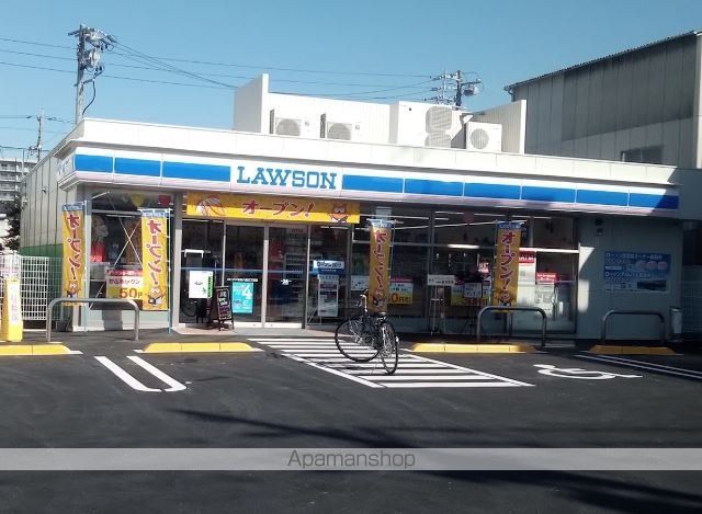 コンビニ　ローソン（コンビニ）まで79m