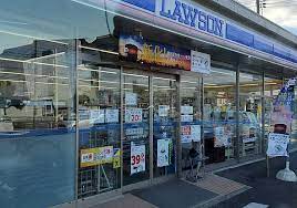 コンビニ　ローソン総社中央五丁目店（コンビニ）まで518m