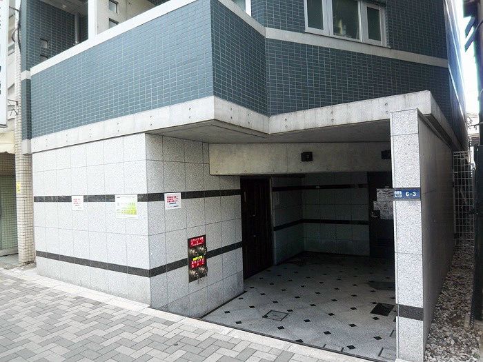 エントランス