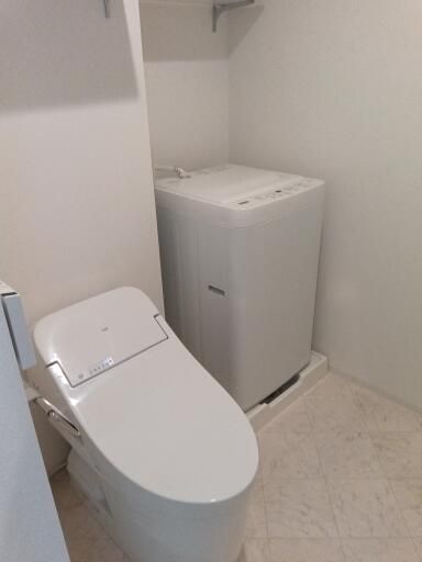 トイレ　※別部屋参照写真