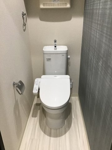 トイレ　温水洗浄便座付きでおすすめ！