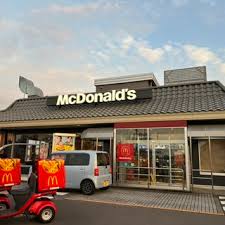 飲食店　マクドナルド 高松サン・フラワー通り店（飲食店）まで182m