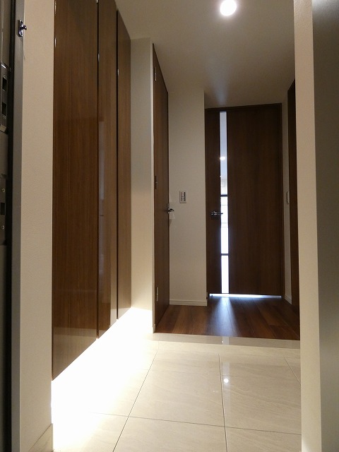 玄関　玄関