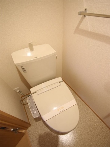 トイレ　ウォシュレット付のトイレ