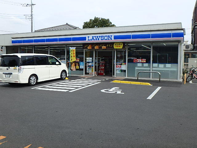 コンビニ　ローソン（コンビニ）まで218m