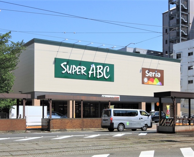 スーパー　スーパーＡＢＣ上一万店（スーパー）まで400m
