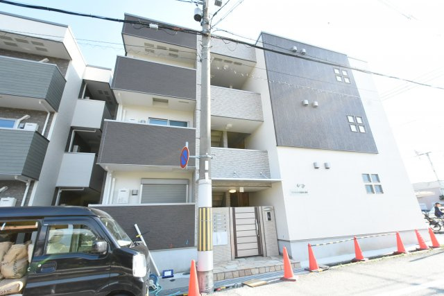 建物外観　オートロック、モニター付きインターホン完備☆