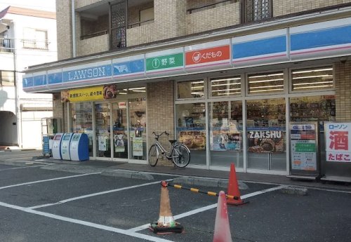 コンビニ　ローソン 大森西六丁目店（コンビニ）まで579m