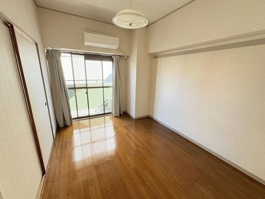 橘屋ビルAMDEの内装写真