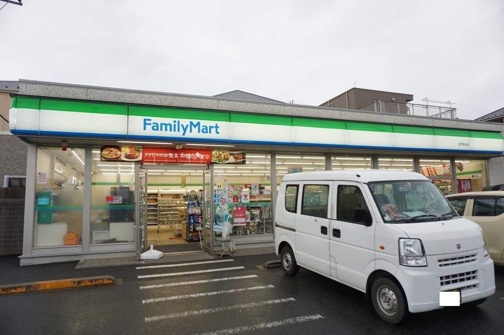 コンビニ　ファミリーマート 松戸幸谷店（コンビニ）まで491m