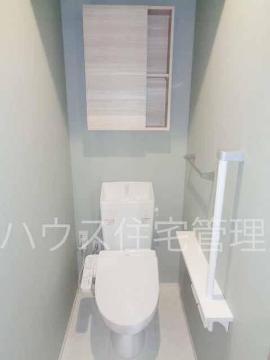 トイレ　シャワー付トイレ