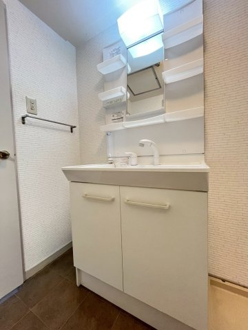 洗面設備　別号室の画像です。ご参考下さい