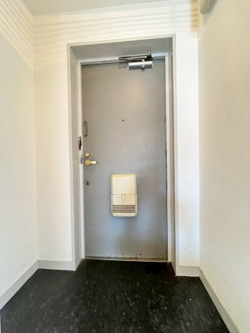 玄関　別号室の画像です。ご参考下さい