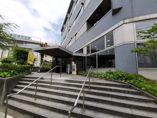 警察署・交番　富田林警察署（警察署・交番）まで371m