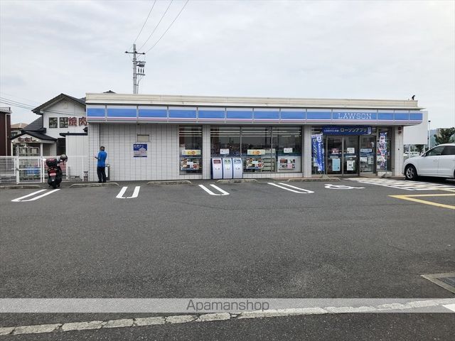 コンビニ　ローソン（コンビニ）まで641m