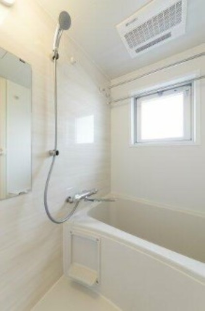 バス・シャワールーム　別部屋参考写真