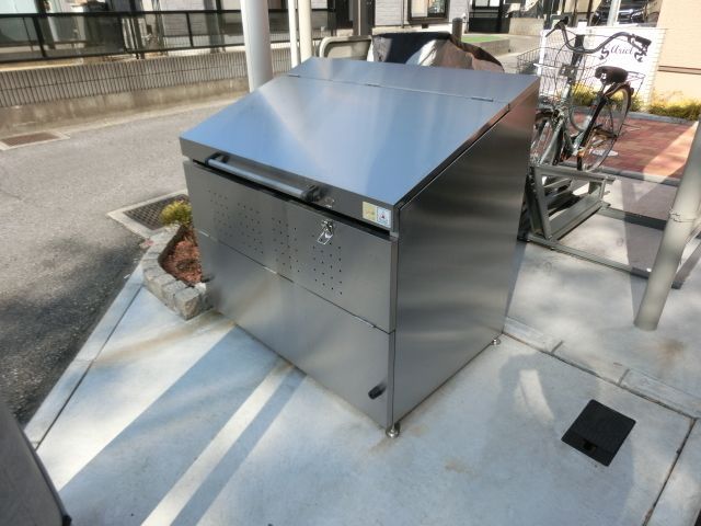 その他　専用ごみ置き場