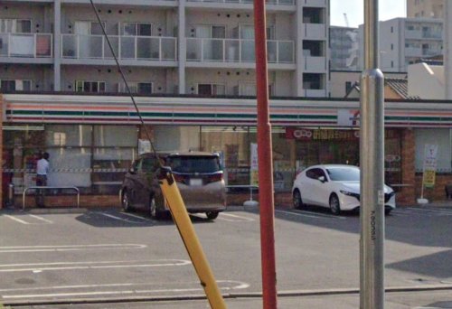 コンビニ　セブンイレブン 名古屋新栄2丁目南店（コンビニ）まで124m
