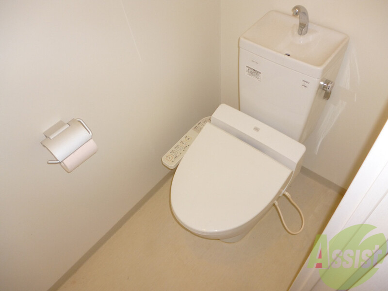 トイレ　ウォシュレット付きのトイレです。