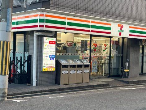 コンビニ　セブンイレブン豊中螢池中町店（コンビニ）まで100m