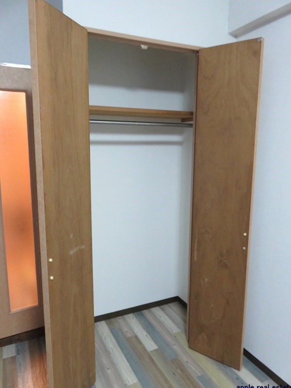 収納　同物件別部屋。