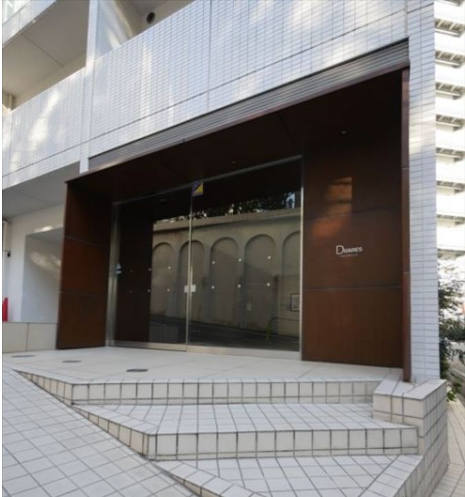 エントランス　弊社は都内全域の物件をご紹介可能です！