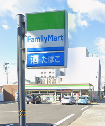 コンビニ　ファミリーマート 妙音通店（コンビニ）まで541m