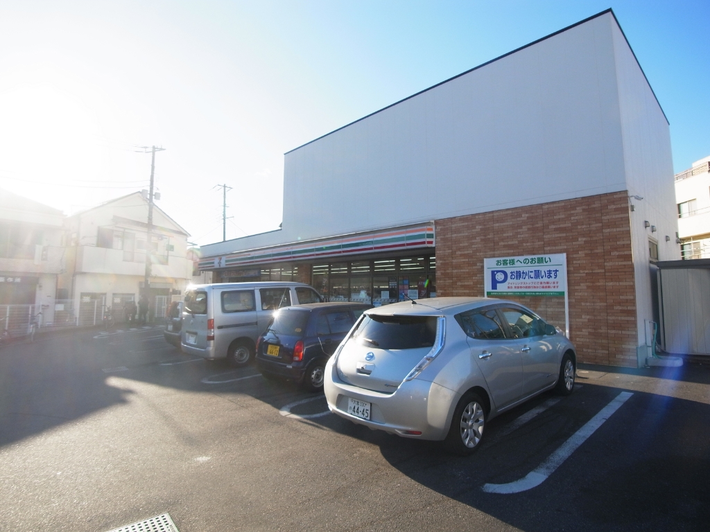 コンビニ　セブンイレブン 葛飾四つ木4丁目店（コンビニ）まで83m