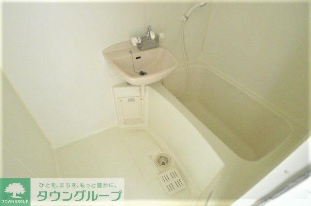 バス・シャワールーム　バス