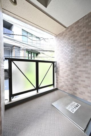 バルコニー　日神パレステージ南池袋　　豊島区南池袋1