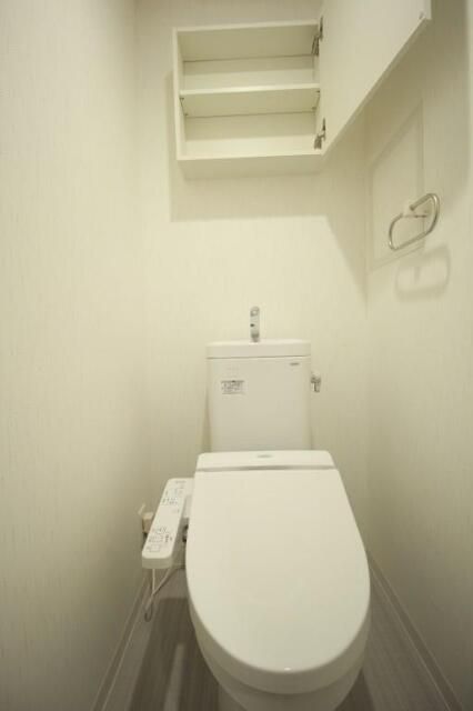 トイレ　落ち着いたトイレです