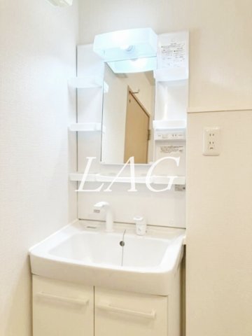 洗面設備　洗面台です。